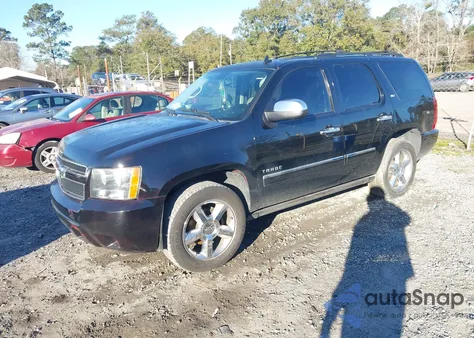 2013 Chevrolet Tahoe Ltz z USA, uszkodzony, nr VIN 1GNSCCE05DR372405